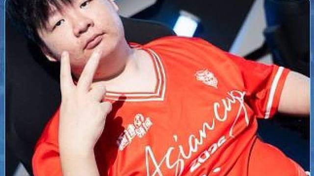 【亚洲杯交叉淘汰赛】第四日第一场第二轮
Yi vs HeiRen
第七局：极速航天城 大展神威怒揽纪