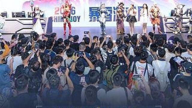 ChinaJoy暴雪展台周末超燃回顾！ 英雄集结，互动打卡，线下水友赛……
这几天的快乐都在暴雪世界