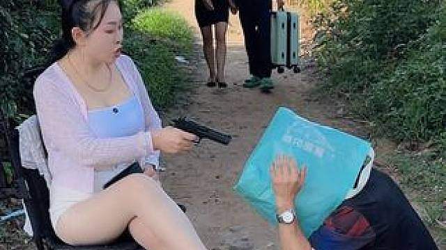不按套路出牌