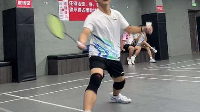 羽毛球