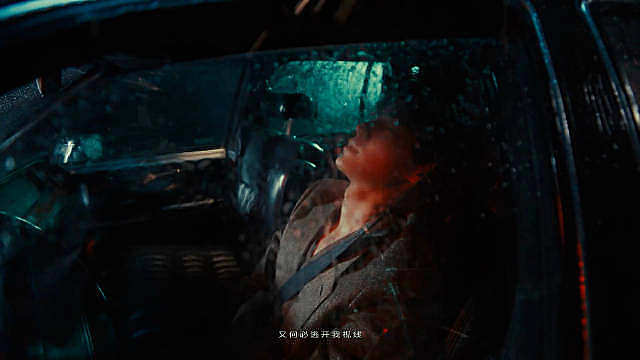 张真源新歌MV来啦
一起看看怎么样？？大家喜欢吗？
捡起尘封的戒指，回忆席卷而来。
而这场失控的逃离