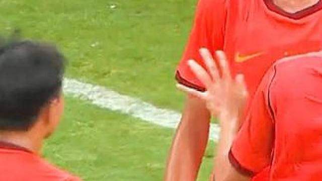 单挑阿森纳后防！赵松源一条龙破门，U17国足1比0阿森纳U17