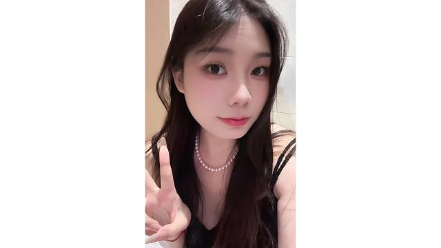 你说你想谈两个 我咬咬牙同意了 结果两个都不是我 你啥意思