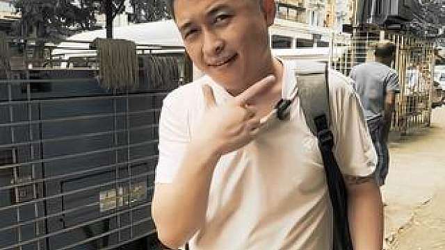 圣泰来了个新人 不怎么会说中文