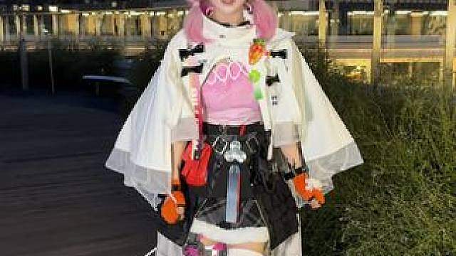 蹦蹦跳跳小兔子