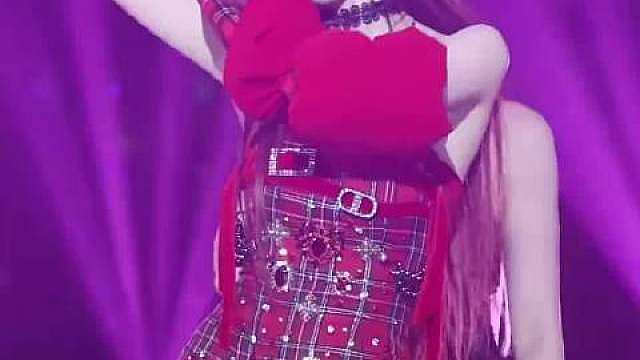 Drama最应该听的一段 WINTER主唱高音直接爽到天灵盖
23年26年 你更喜欢哪一版？ ​​​