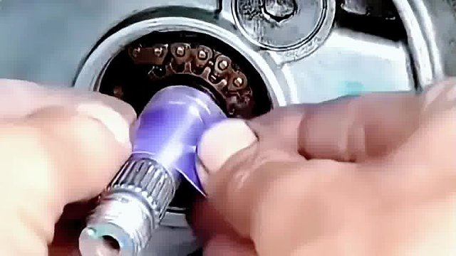 曲轴油封安装实用技巧#汽车维修 #发动机 #曲轴油封 #实用技巧 #东晟密封