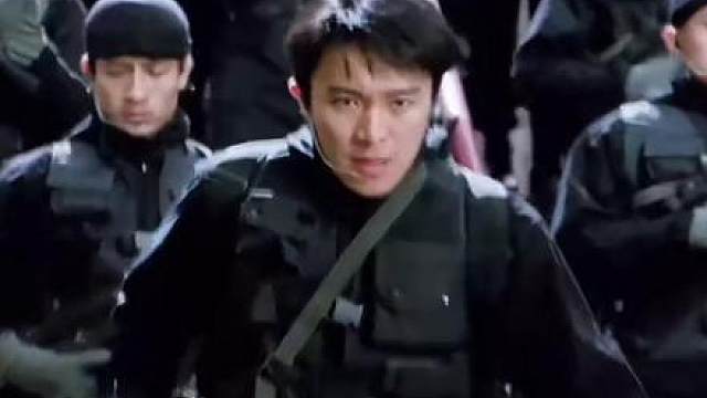 帅气出场！
