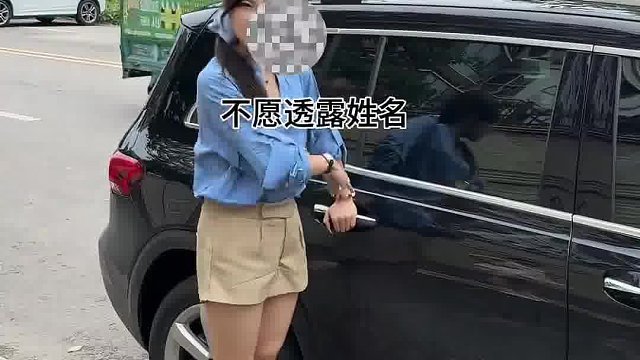 男子入车盗窃，被车主反锁车内！网友：这不直接瓮中捉鳖！