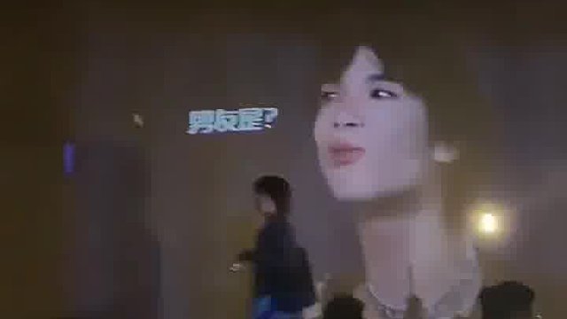 别瞧不起平时看起来很乖的眼镜妹