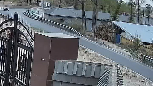 弯道快才是真的快...黑车机智