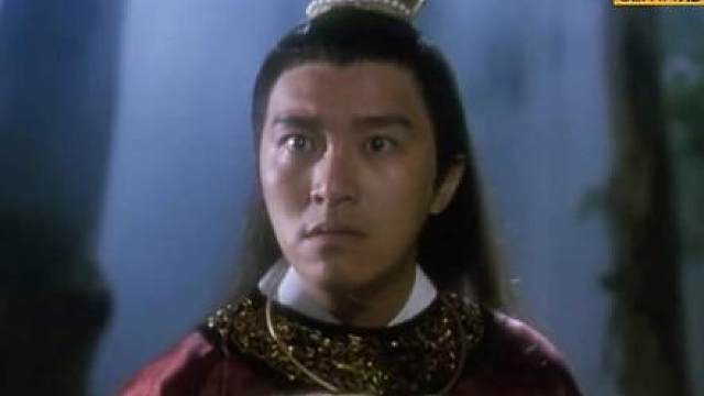 “我想钟你两锤，你介意吗” 哈哈哈 笑死