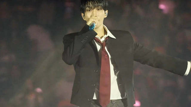 260814 T1 HOME GROUND

‘Feel Me’ - DK FANCAM PREVI