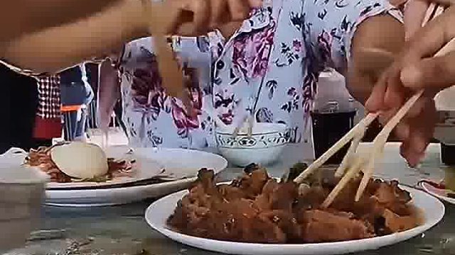农村吃大席三秒钟清盘
