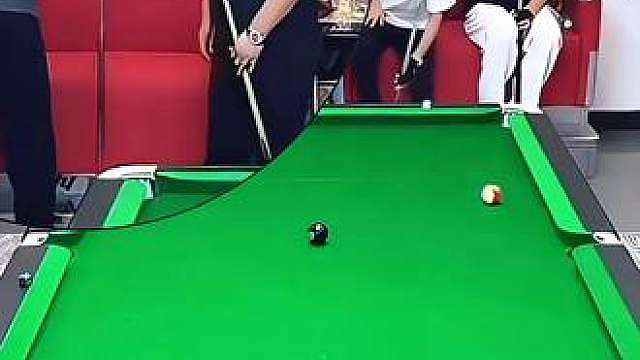 谁能料到！无解黑八杨行用独门杆法秀懵张泰艺