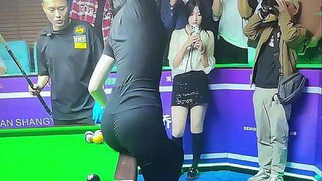 王思诺上演极限勾球