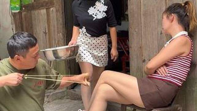 你是来凑什么热闹吗