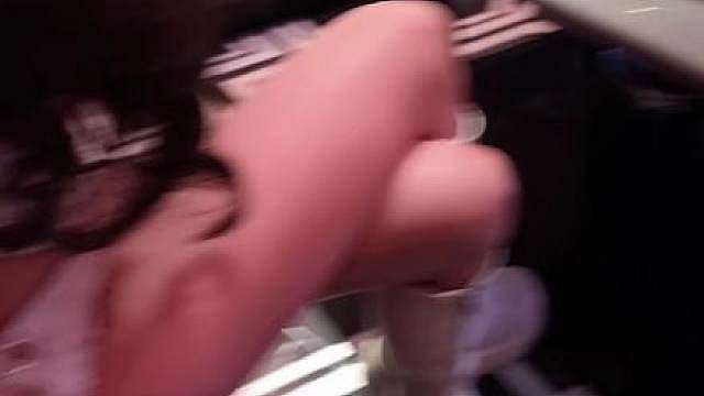 妹子的一分裤惊呆了酷哥的三观