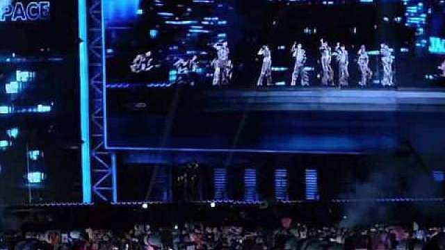 TF四代一班全员青岛五公演唱会演唱《100ways》舞台 ​​​​ ​​​