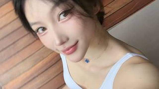 泳池穿搭