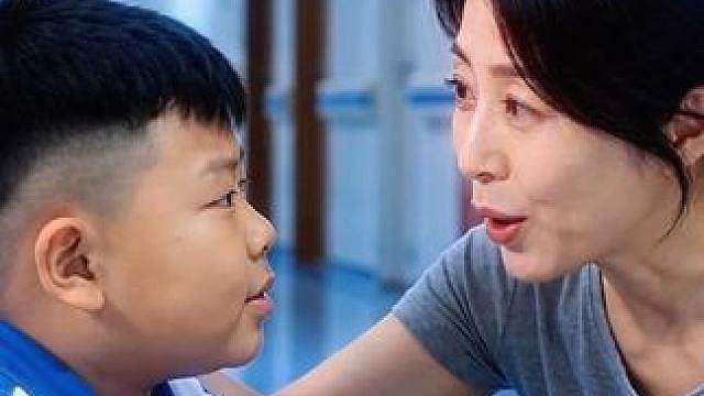 如果是你遇到这种“借命钱”你会捡起来吗 （内容由AI生成 虚拟剧情演绎 无不良导向）