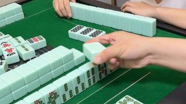 清一色杠上开花！居然说我胡不了？