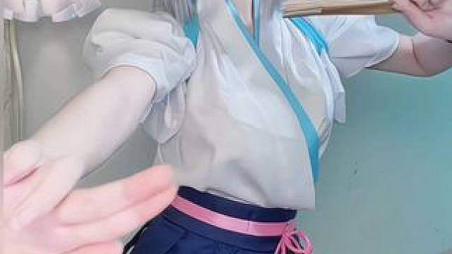 这绫华有力气