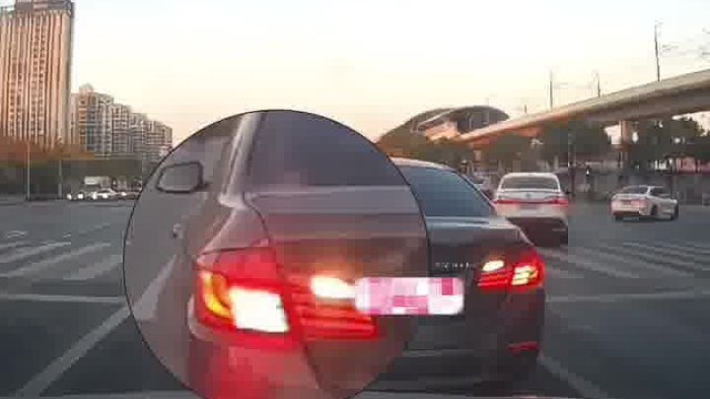 万万没想到她下车还能这么说