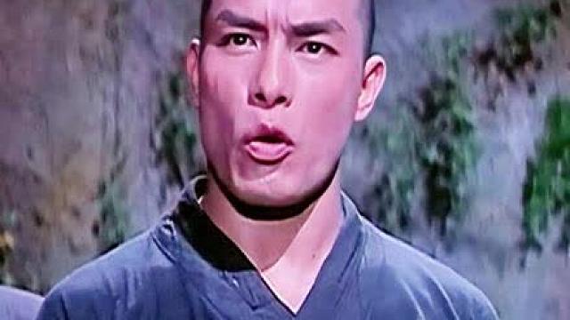 老方丈只是骂了雍正一句，雍正调集大炮，要将少林夷为平地