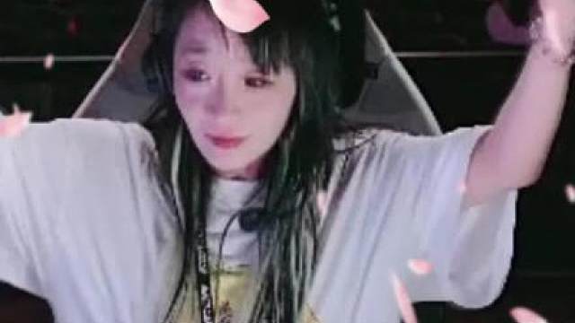 暴童这也太C了！恭喜KZ挺进半决赛！