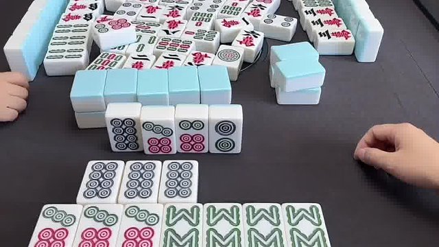 逮满三家！