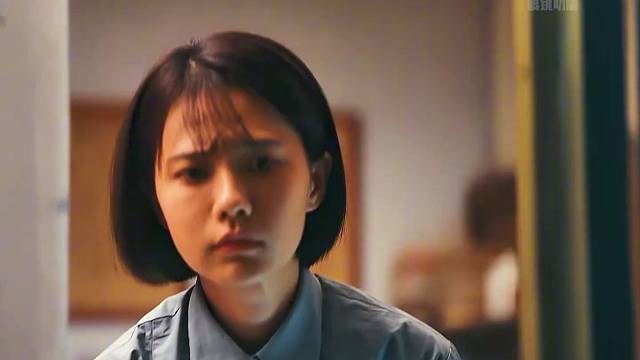 重器：女孩偶然间发现了男友的龌龊事，他竟在两个女孩之间暧昧不清