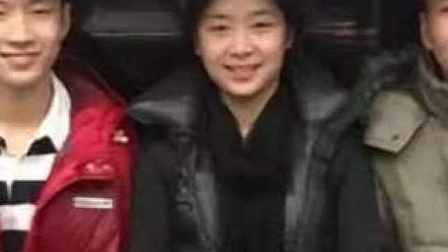 晒出跟赵心童和周跃龙早期合影相片！时间做上了一杆无解斯诺克