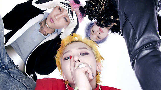 BIGBANG - ‘BiiiG’ OUT NOW 

 BIGBANG.lnk.to/BiiiG