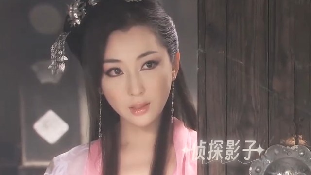 明明两个角色都是她演的，总觉得死去的更美