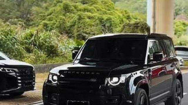 以前是我高攀不起 现在还真有点心动了