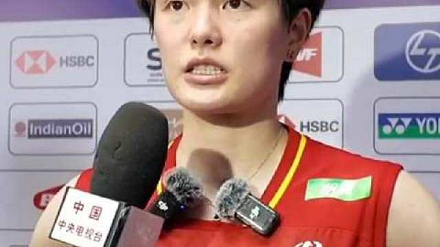 王祉怡0比2安洗莹止步女单半决赛的赛后采访：其实有机会，关键分应该更果断大胆，做到了拼尽全力就没有遗