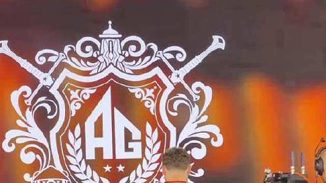 中国俱乐部AG.AL在拿下赛道狂飙项目的冠军后，凭借总积分5300分，反超Falcon夺得EWC26
