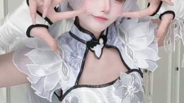 殷紫萍这套真的很小师妹哇！