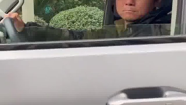 目光坚毅冷酷狼→_→咧嘴傻乐小绵羊  -