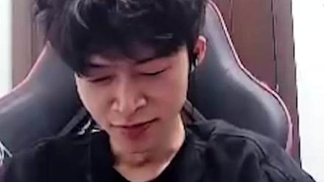 当个小品看