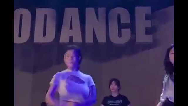 有些人天生就是c位  -