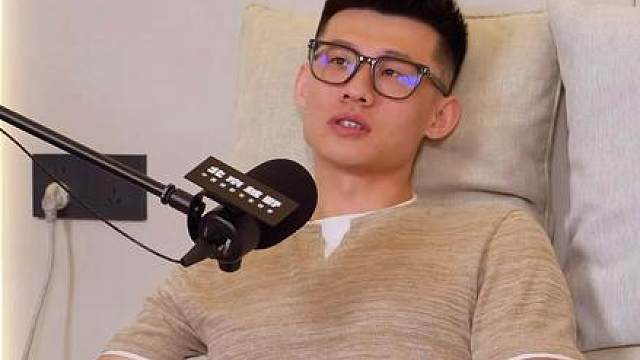 王岚钦，谢谢你的两年付出。 真的很感谢王岚钦这两年为辽宁男篮付出的所有努力和贡献，从心底里祝愿你往后的日子一切都顺顺利利的