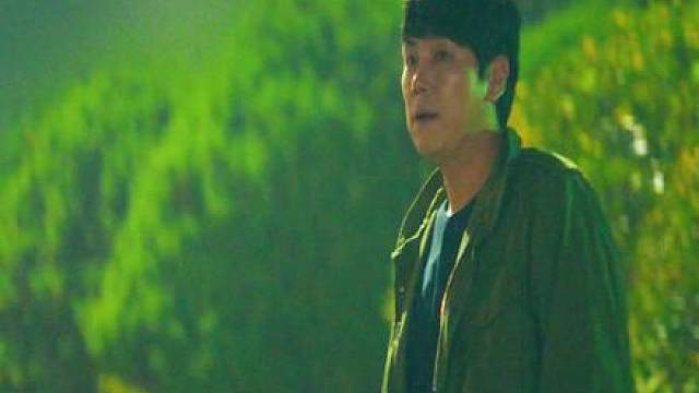 凶手每次专挑坐95路车子的女人，26的努力终破案