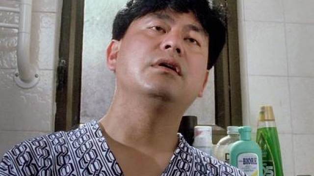 捡到绝世武功，带回元朝公主，练成如来神掌决战江湖！