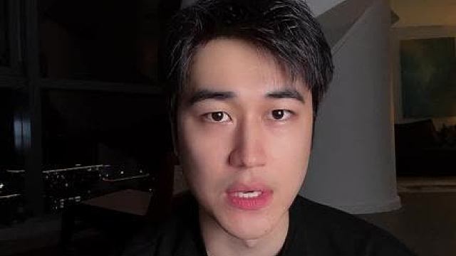 讲故事的康少