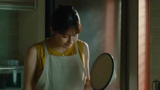 女人背着丈夫竟然生下了初恋的孩子