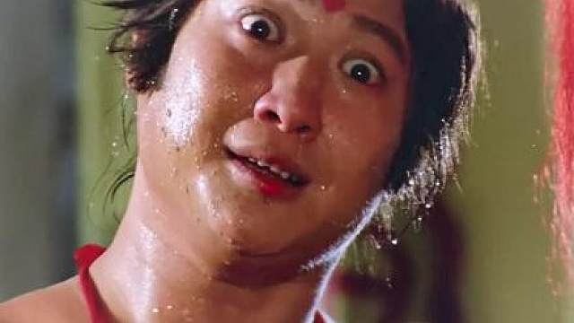 老爷被鬼附身最终被胖子一剑将他送走