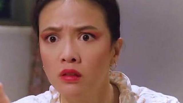 美女简直太鸡贼了，竟用假特异功能骗姑娘