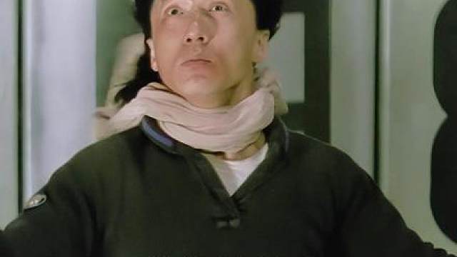 不得不说龙叔真的太逗了，误以为同伴是在让他跳舞